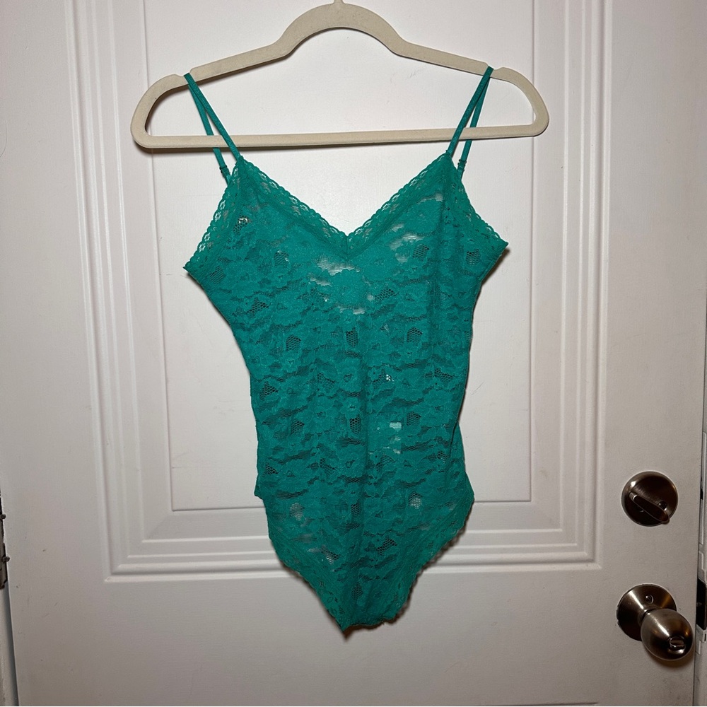 NWT Anthropologie Green Lace‎ Bodysuit XS
